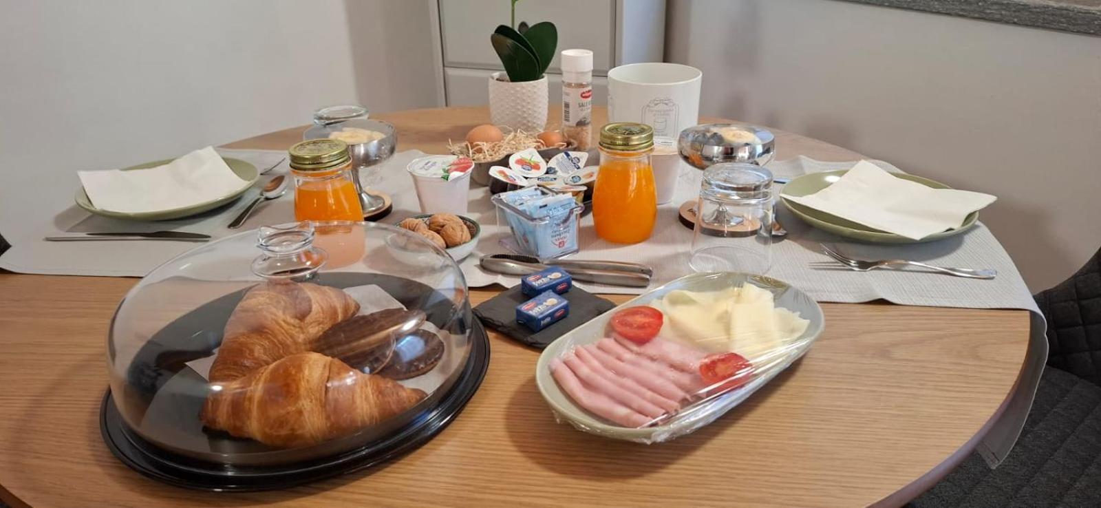 Le Farfalle Di Armeno Kültér fotó
